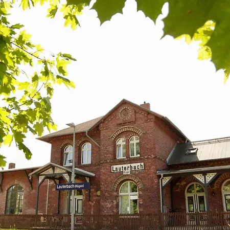 Urlaubsbahnhof-stellwerk * Lauterbach (Rugen)
